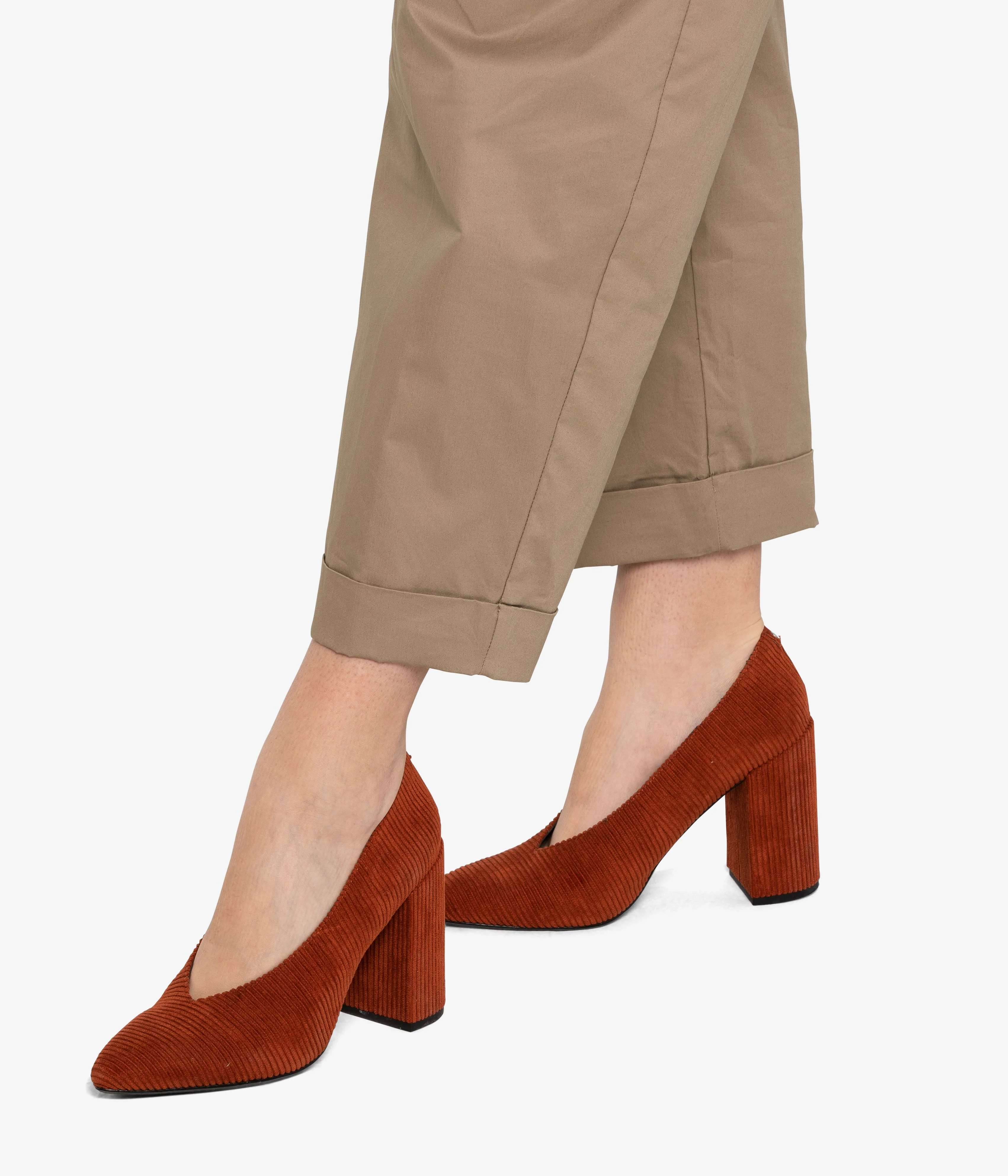 AMARI Vegan High Heels - Image 3