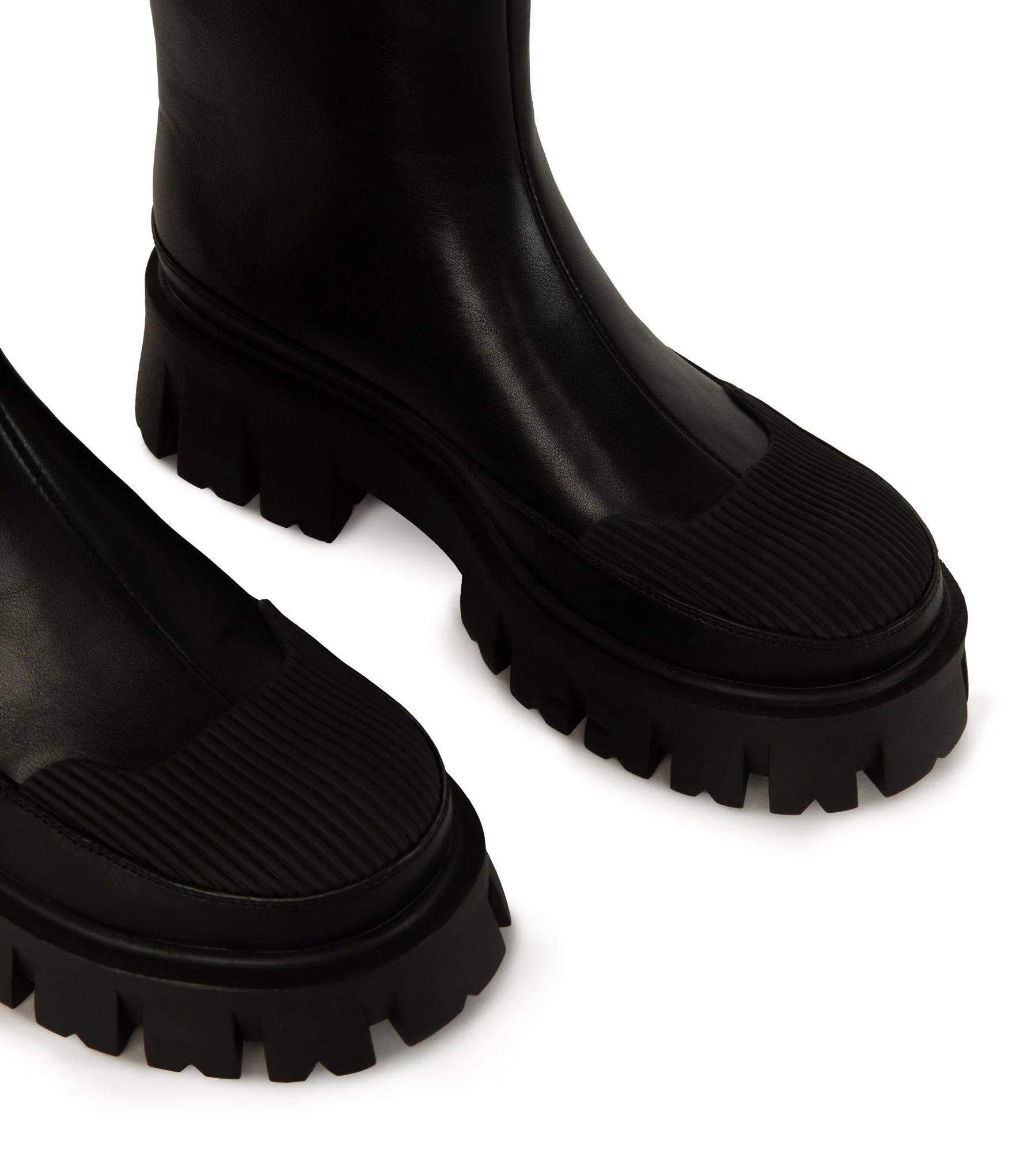 AVIKA Women's Vegan Chunky Chelsea Boots - Image 6