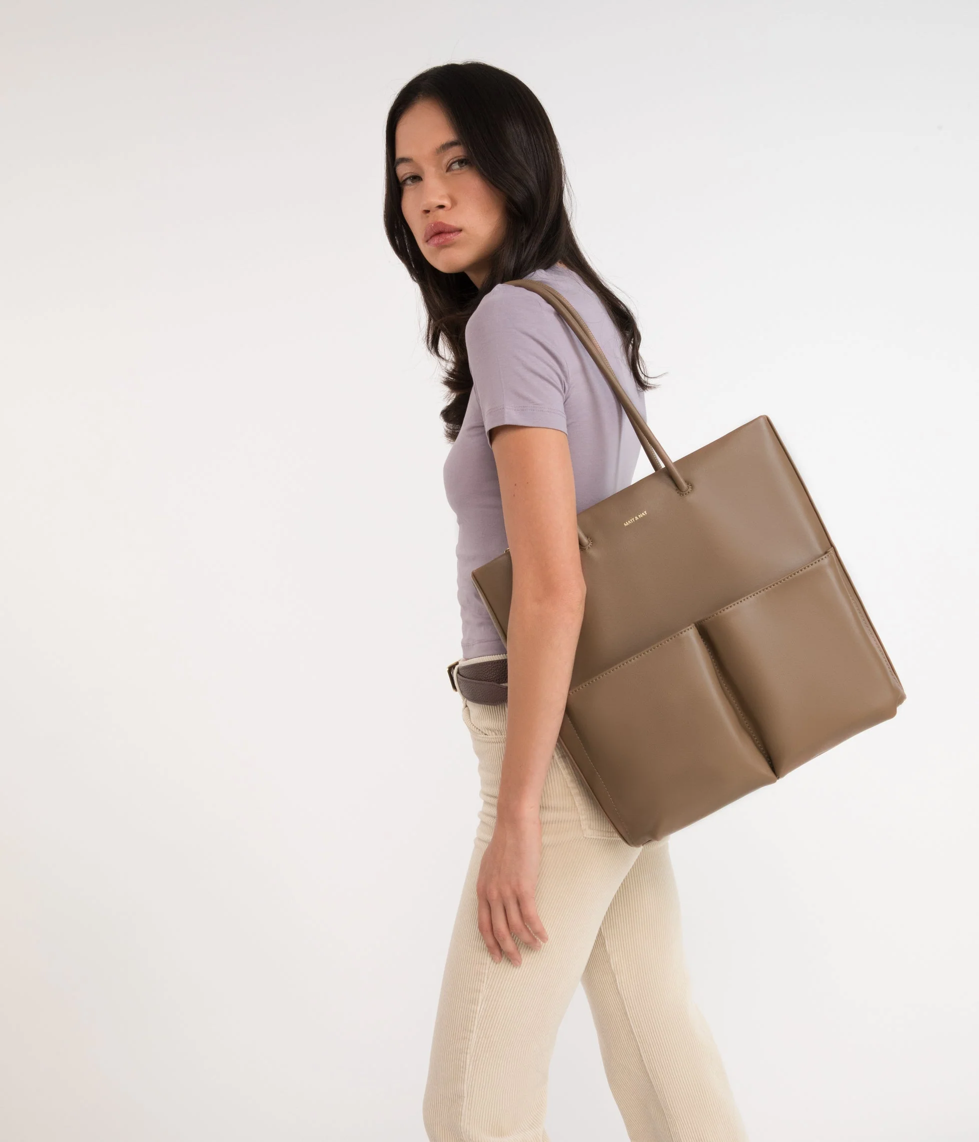 BERTA Vegan Tote Bag - Sol - Image 39