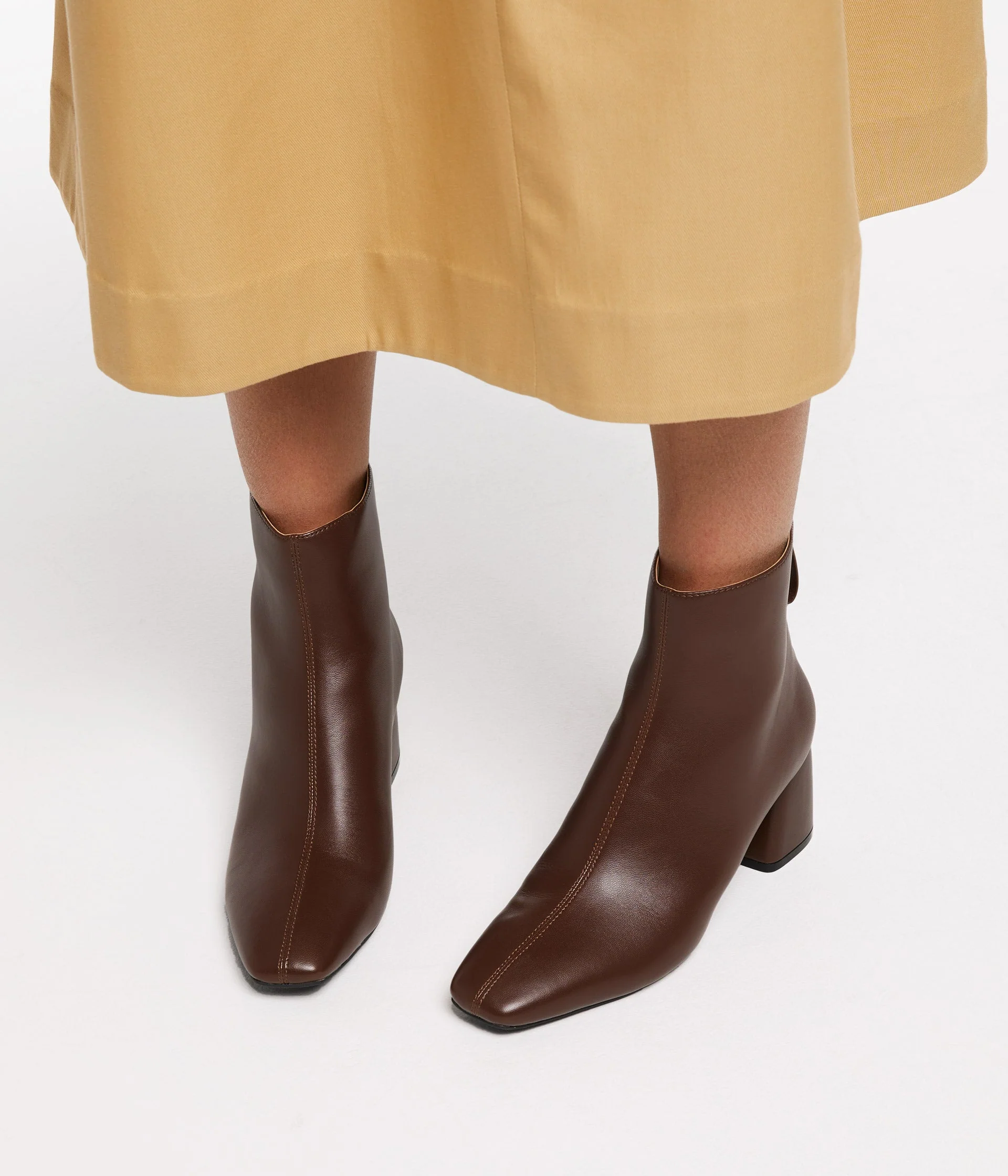 DEENA Women's Vegan Mid Heel Boots - Image 12