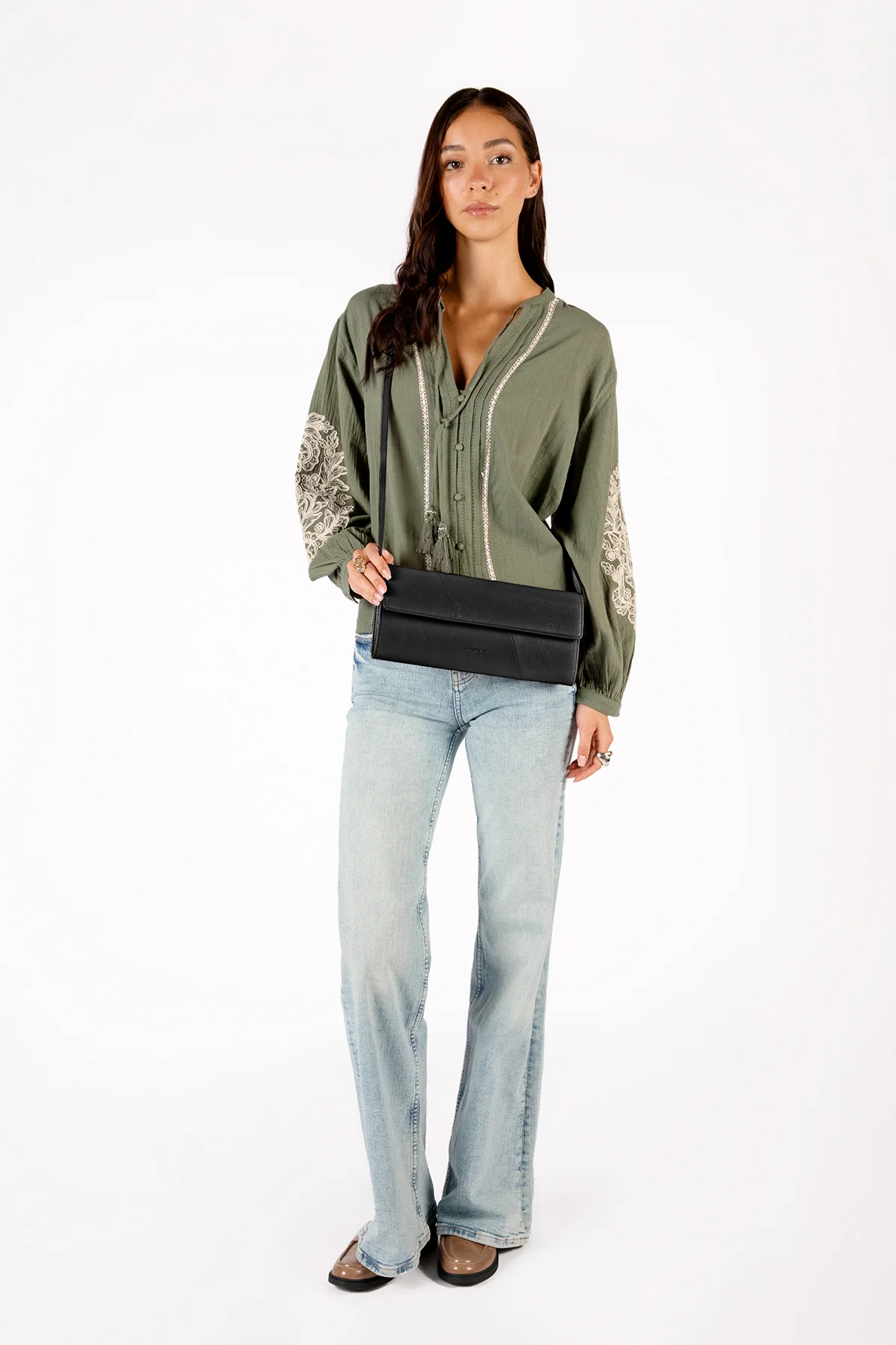EDIA THEME CLUTCH SHOULDER BAG - Image 9
