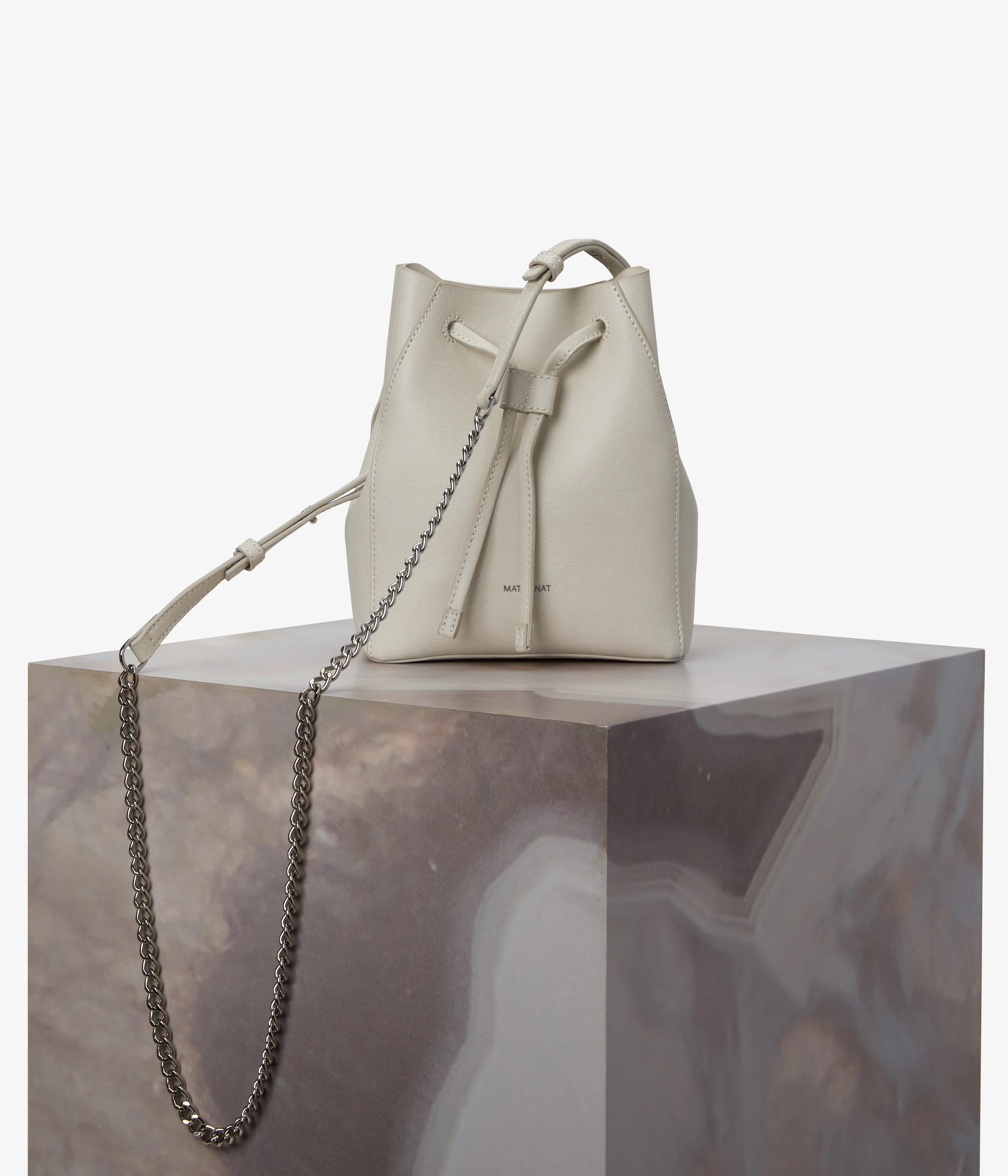 GRACE Vegan Bucket Bag - Vintage - Image 10
