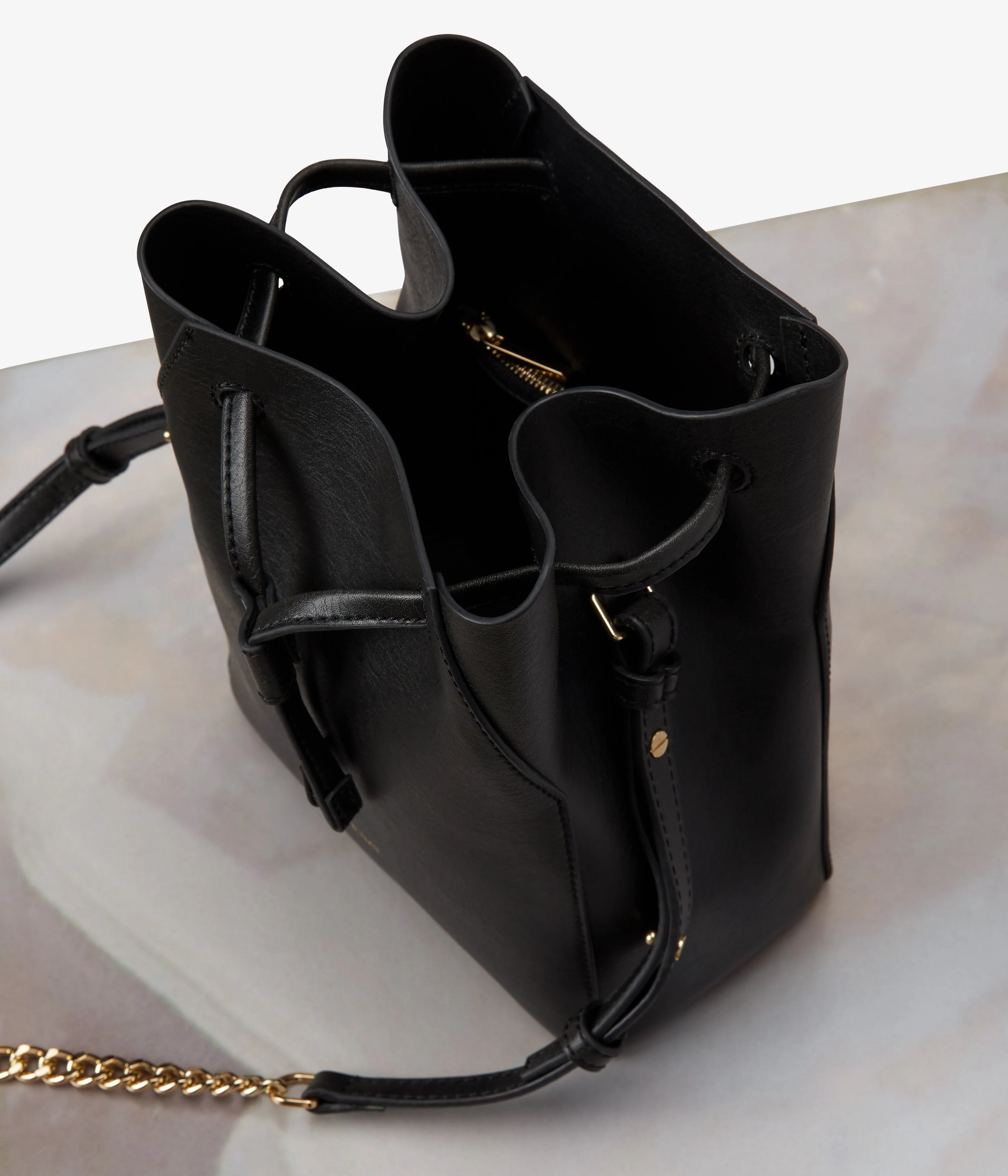 GRACE Vegan Bucket Bag - Vintage - Image 13