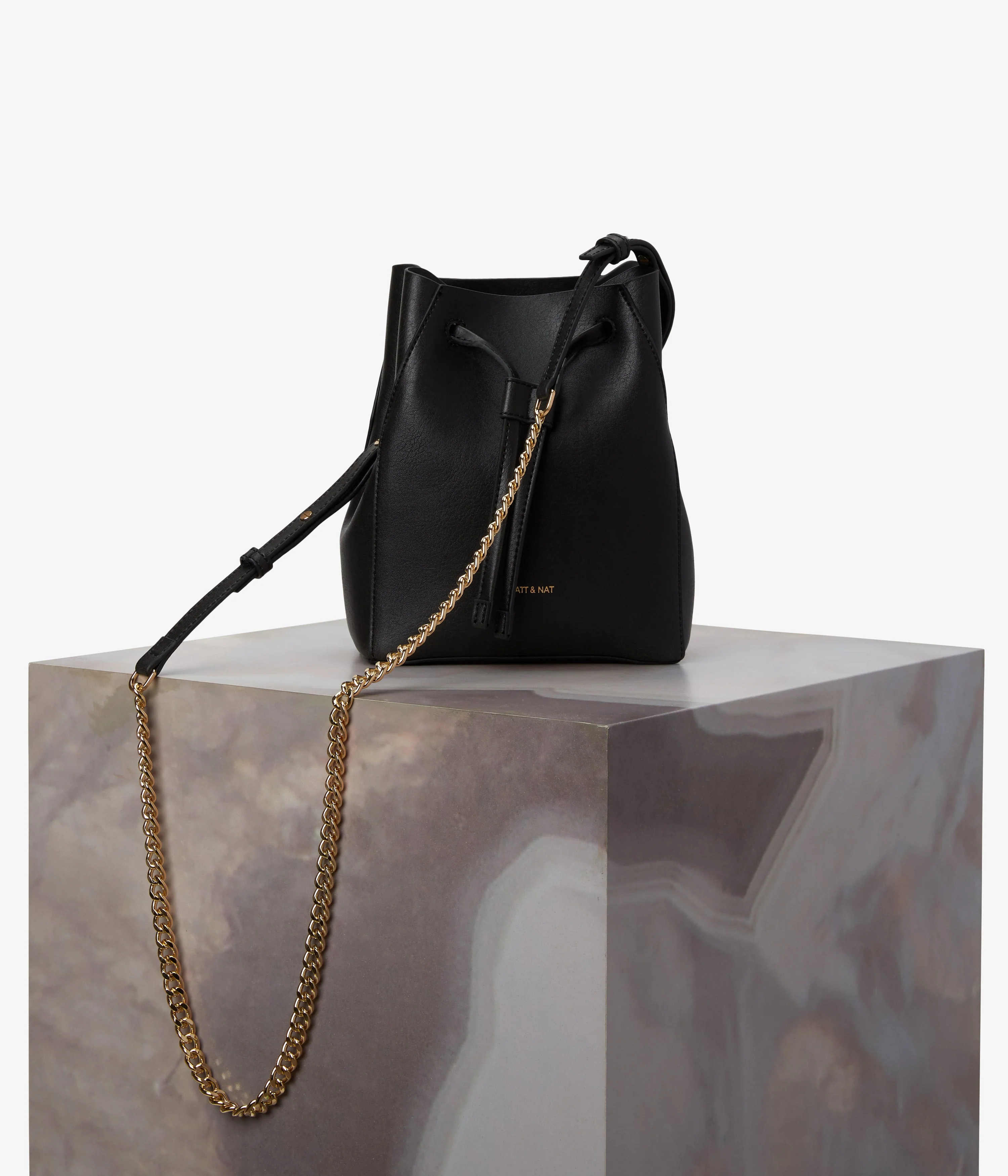 GRACE Vegan Bucket Bag - Vintage - Image 15