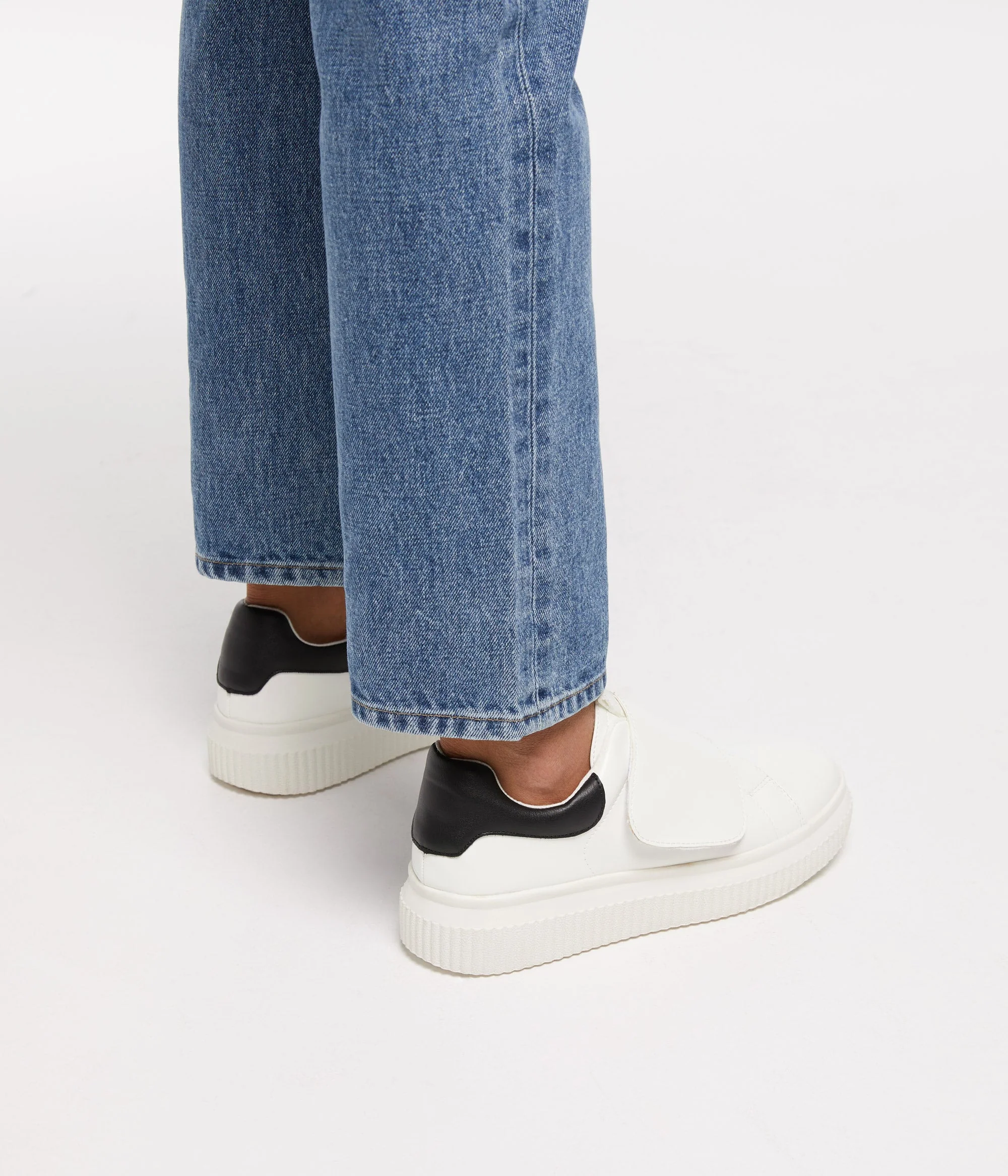 HARLEY Women's Vegan Sneakers - Image 2