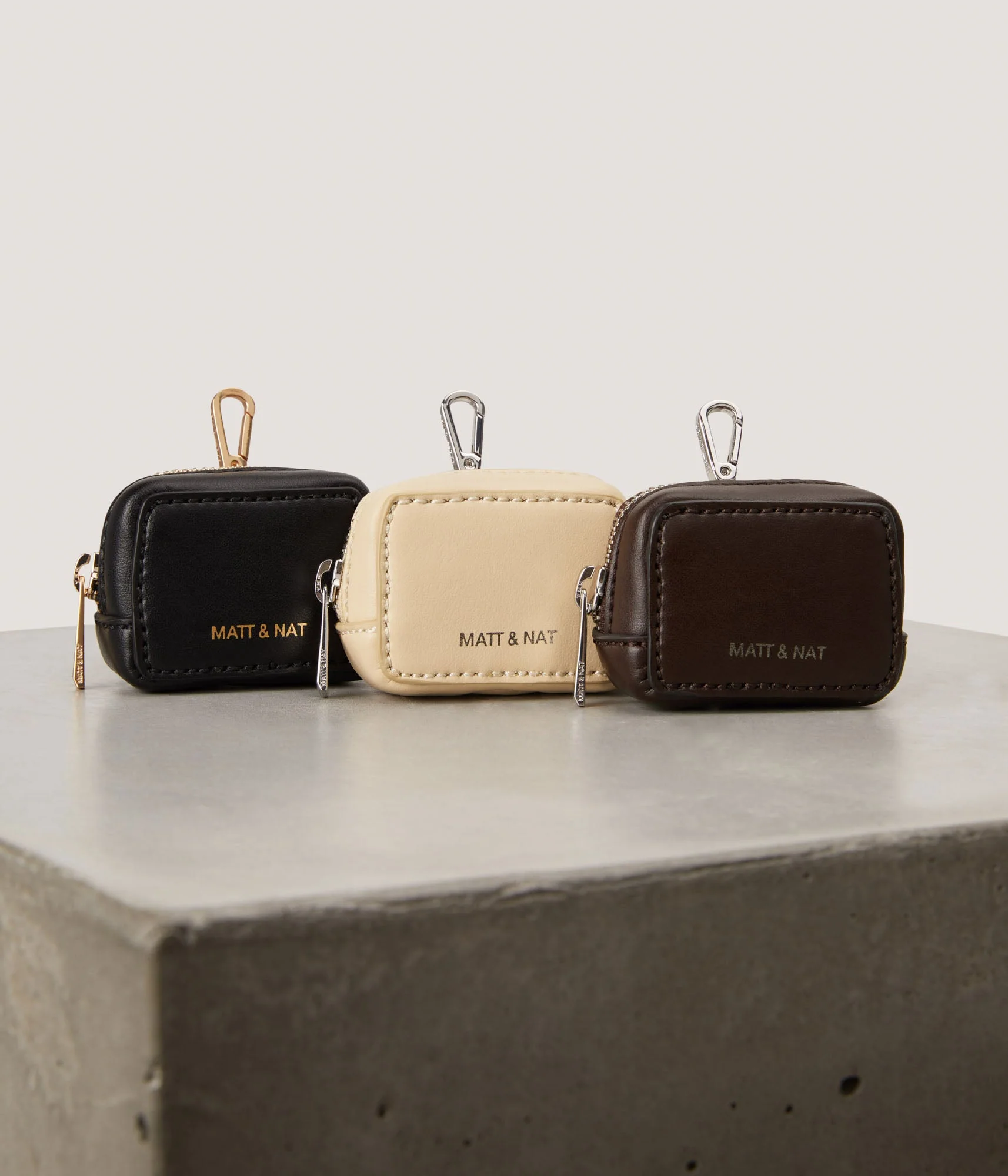 HARV AirPods Pro case - UPPEAL™ - Image 13