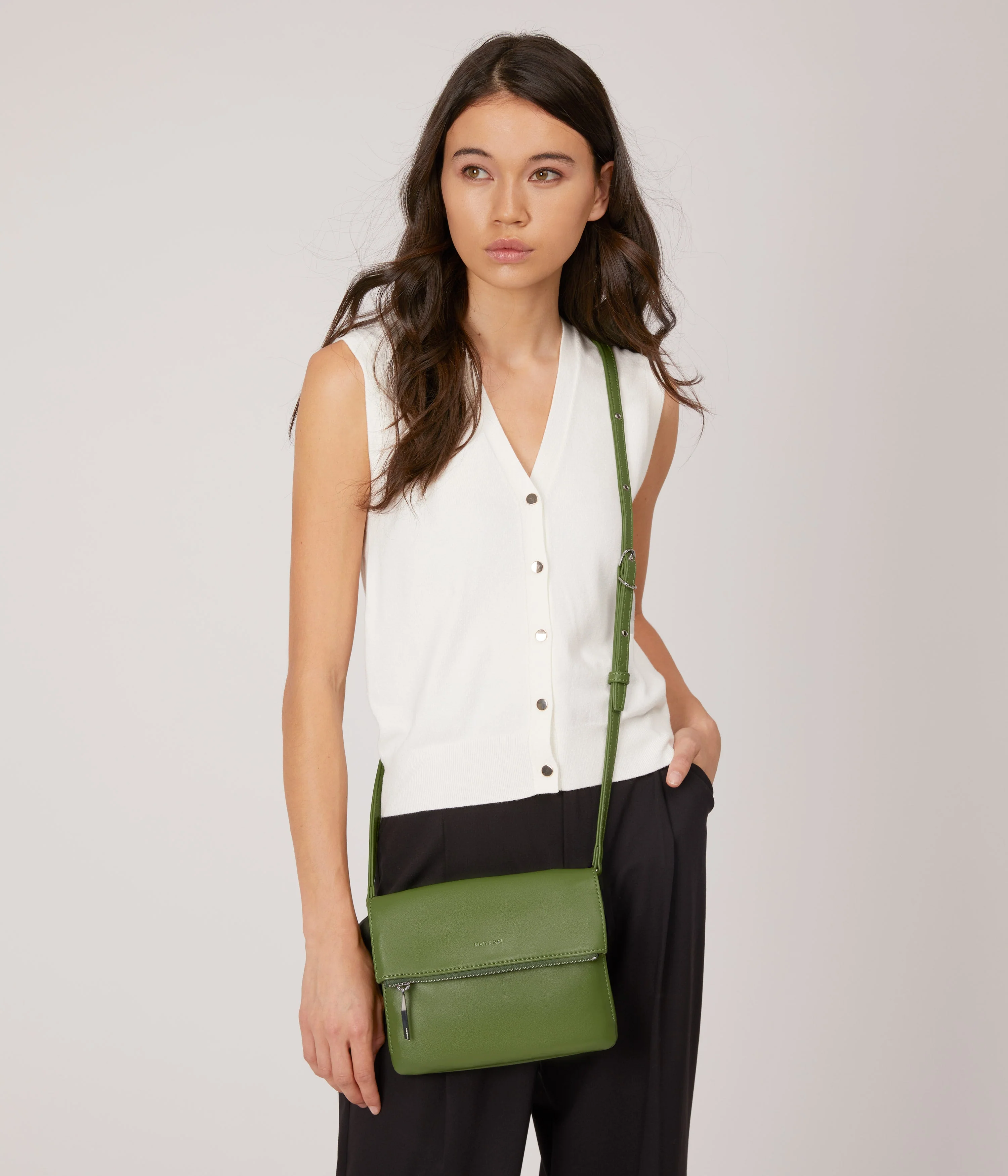 HILEY Vegan Crossbody Bag - Loom - Image 5