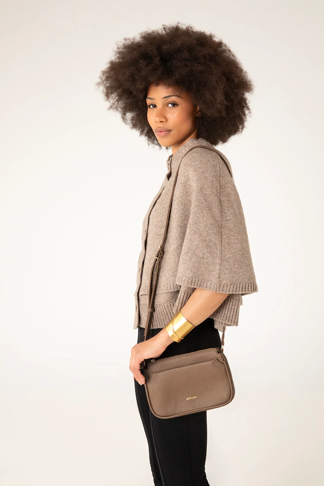 IVY Slim Vegan Crossbody Bag - Grain - Image 27