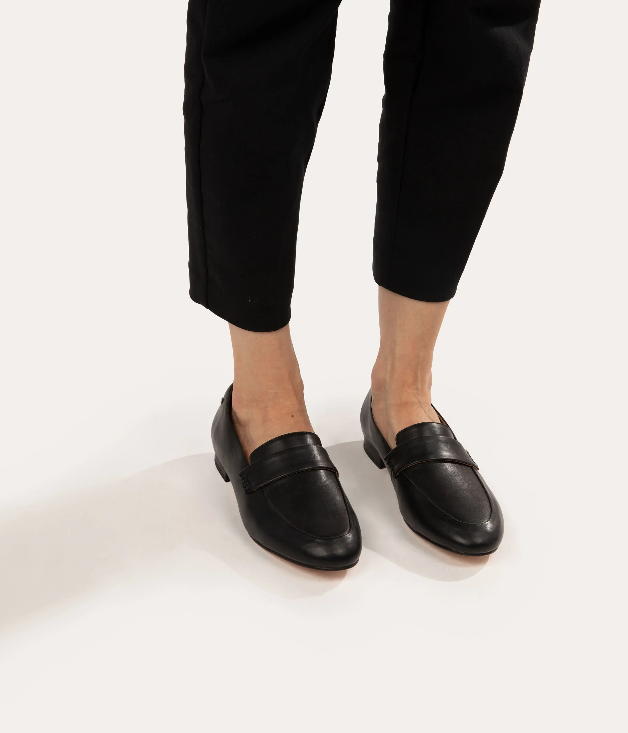 IVY Women's Vegan Loafers - Image 3