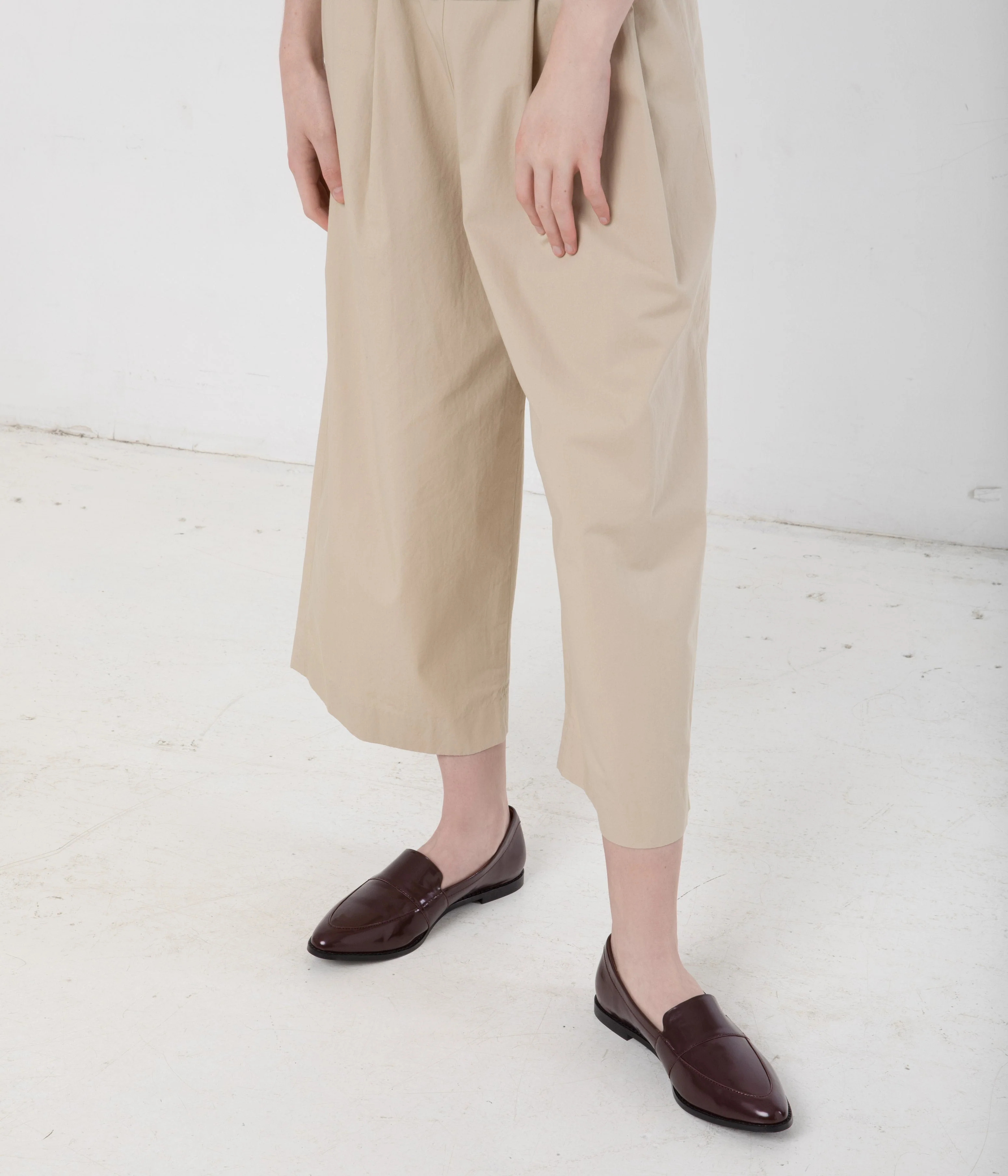 IZABEL Women's Vegan Loafers - Image 8
