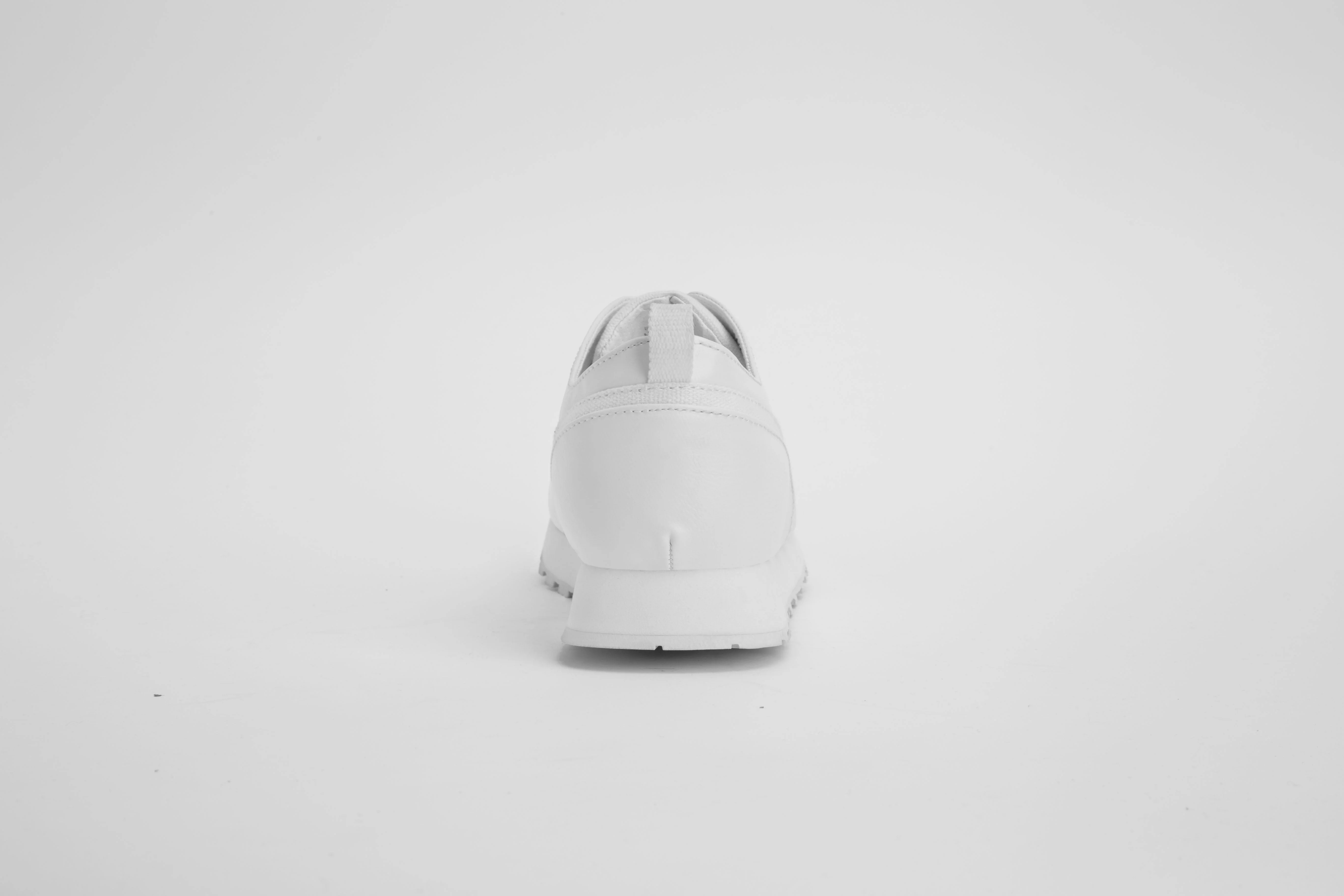 JARRY Women's Vegan Sneakers - Image 3