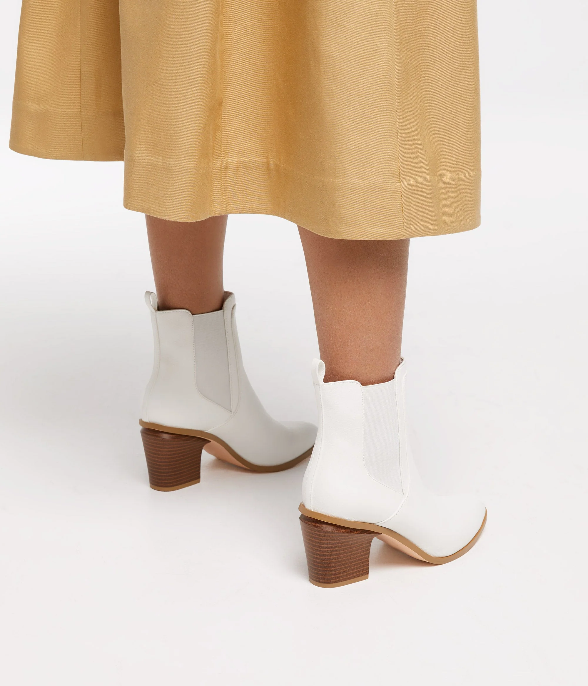 KALISTA Women's Vegan Mid Heel Boots - Image 3