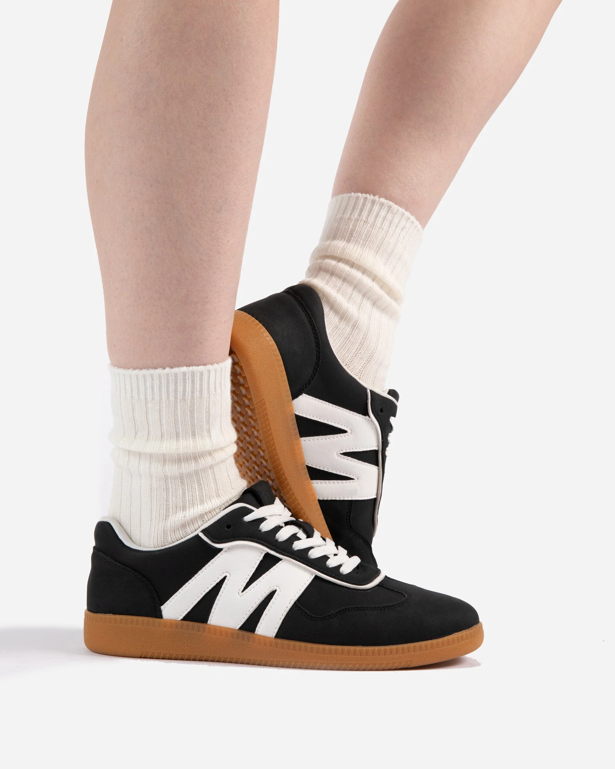 LEAF Women's Vegan Sneakers - Image 10
