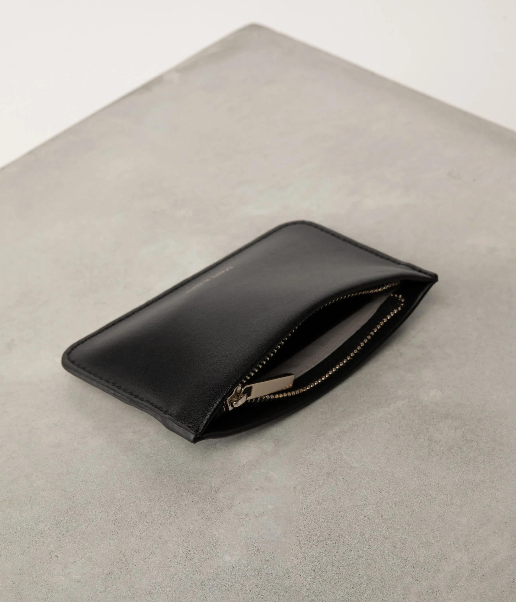 LELE Vegan Wallet - UPPEAL™ - Image 3