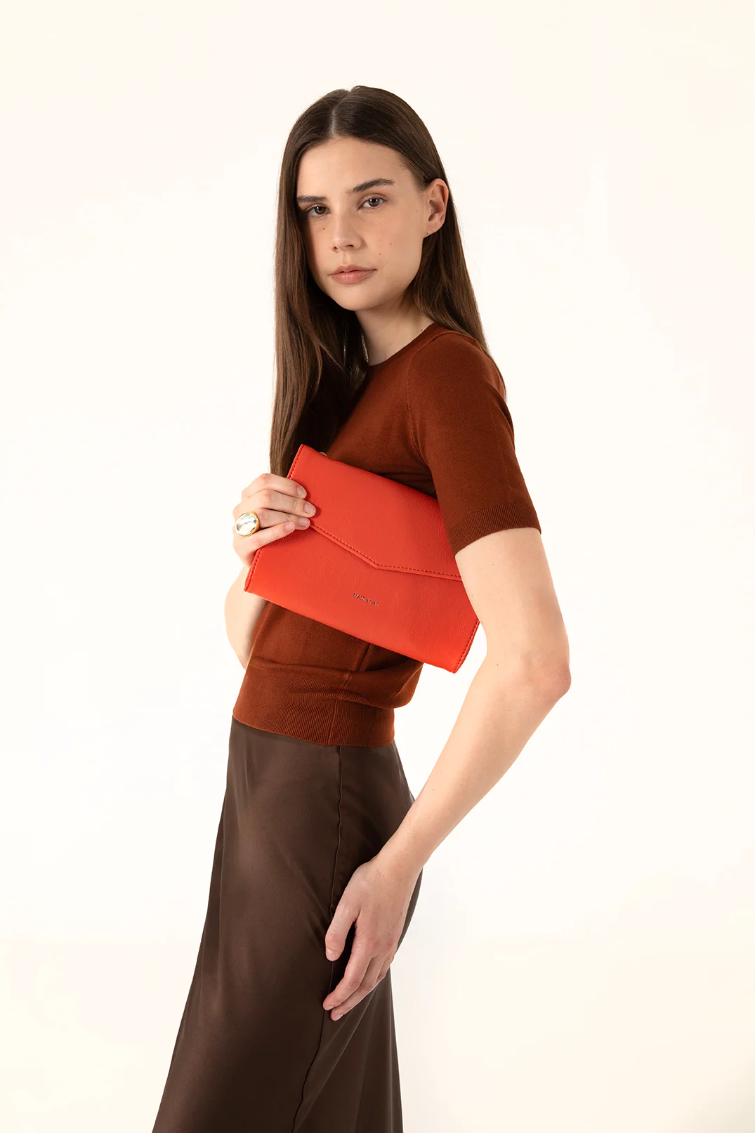 LILIAN Vegan Clutch – Theme - Image 3
