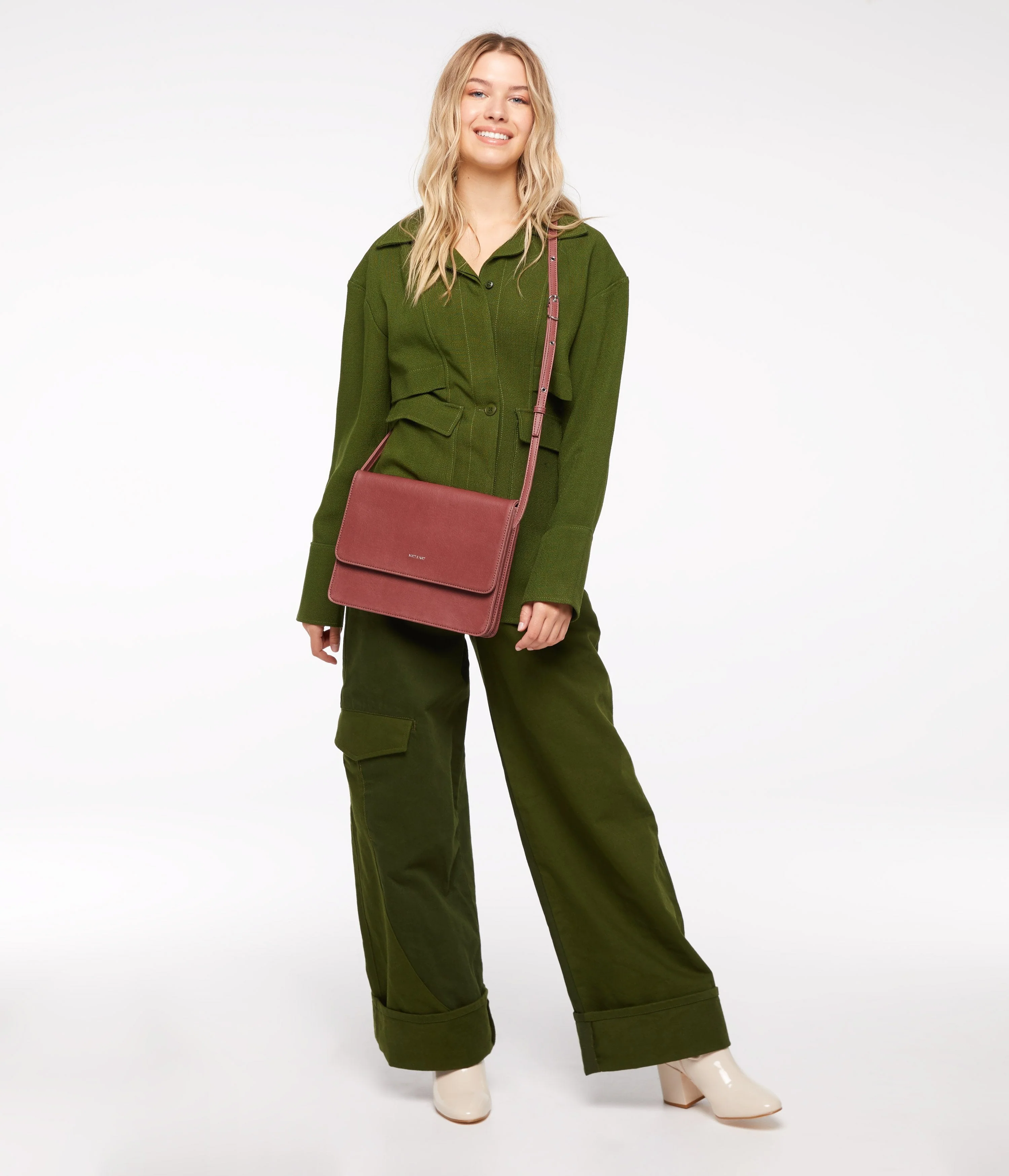 LYSA Vegan Crossbody Bag - Vintage - Image 15