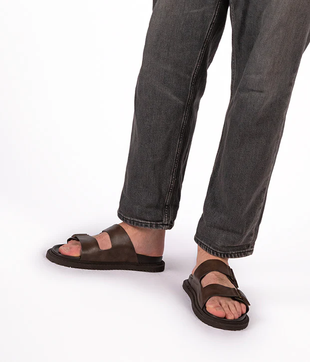 JOAO Men's Vegan Sandals - Image 9