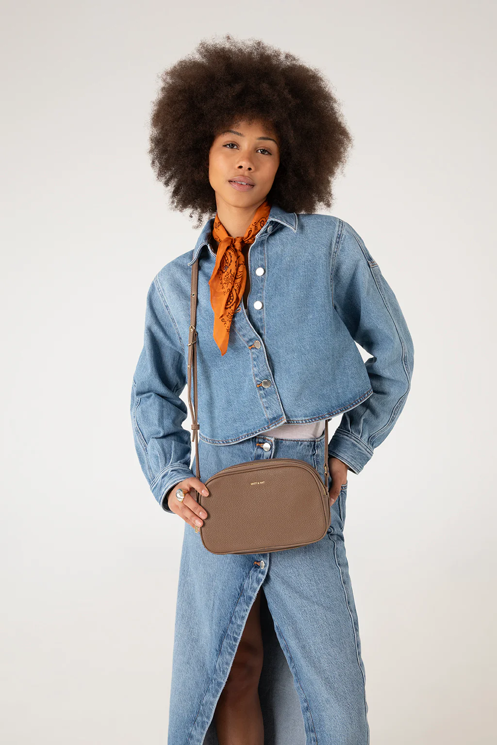 PAIR Vegan Crossbody Bag - Grain - Image 34