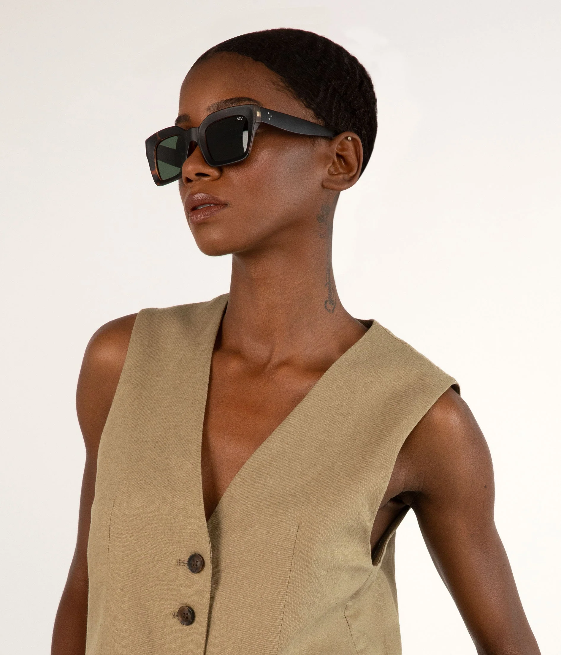 PIA Leopard Rectangle Sunglasses - Image 3