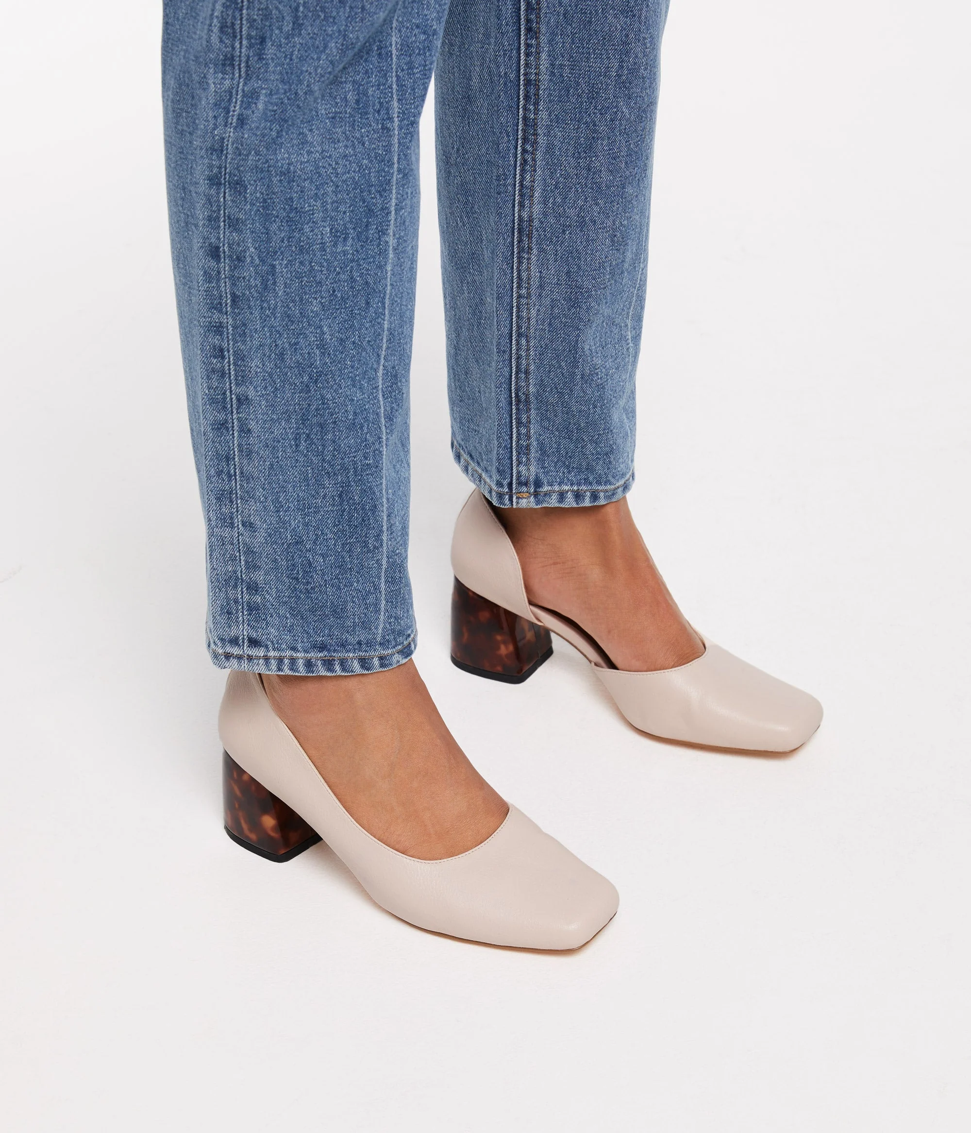 PIKOSA Women's Vegan Heels - Image 5
