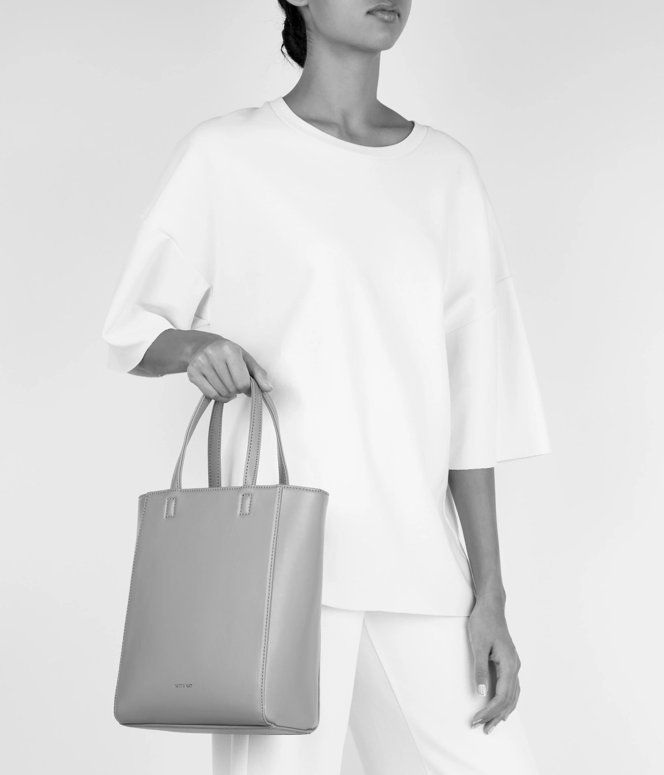 SELLA Vegan Tote Bag - Loom - Image 10