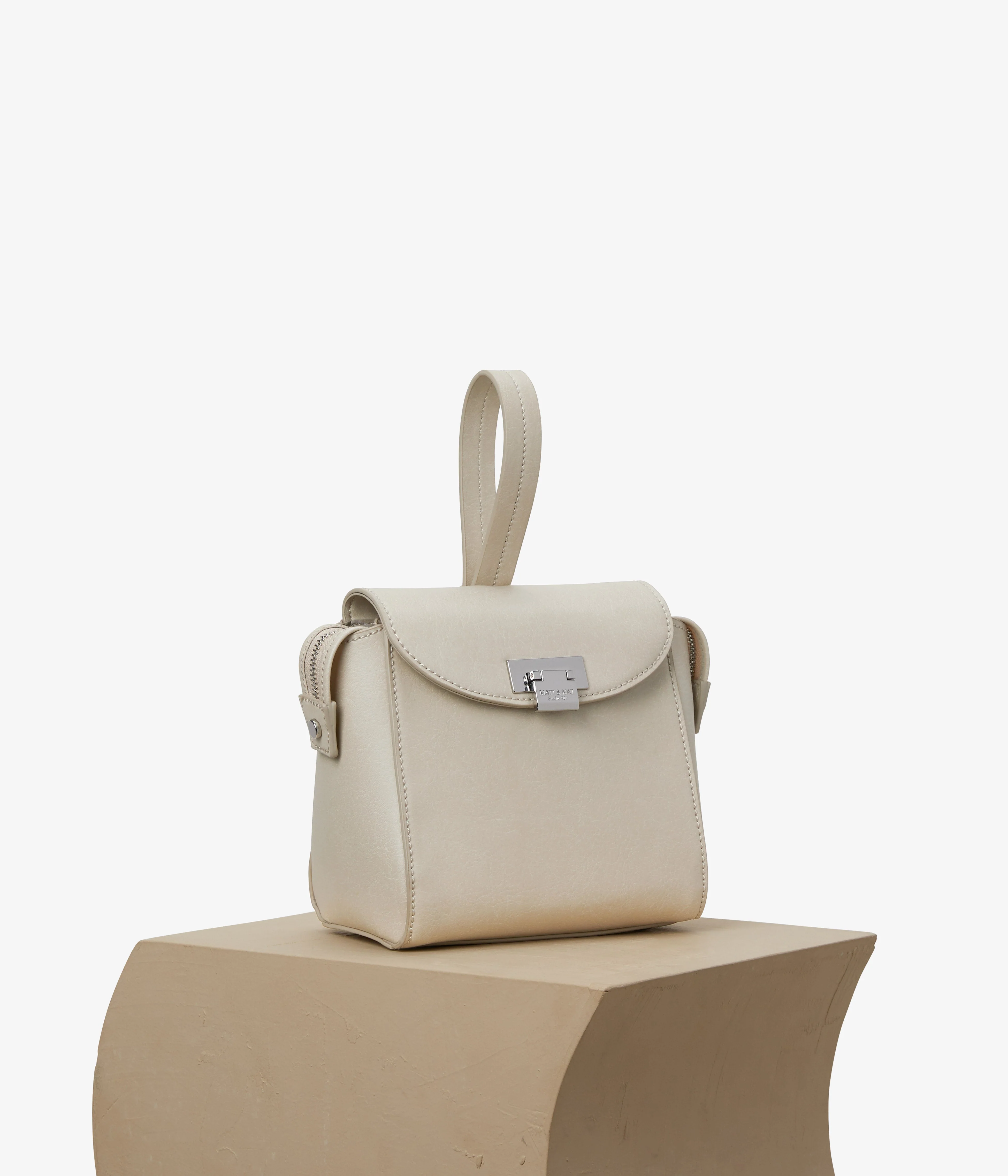 TIEN Vegan Crossbody Purse - Vintage - Image 11