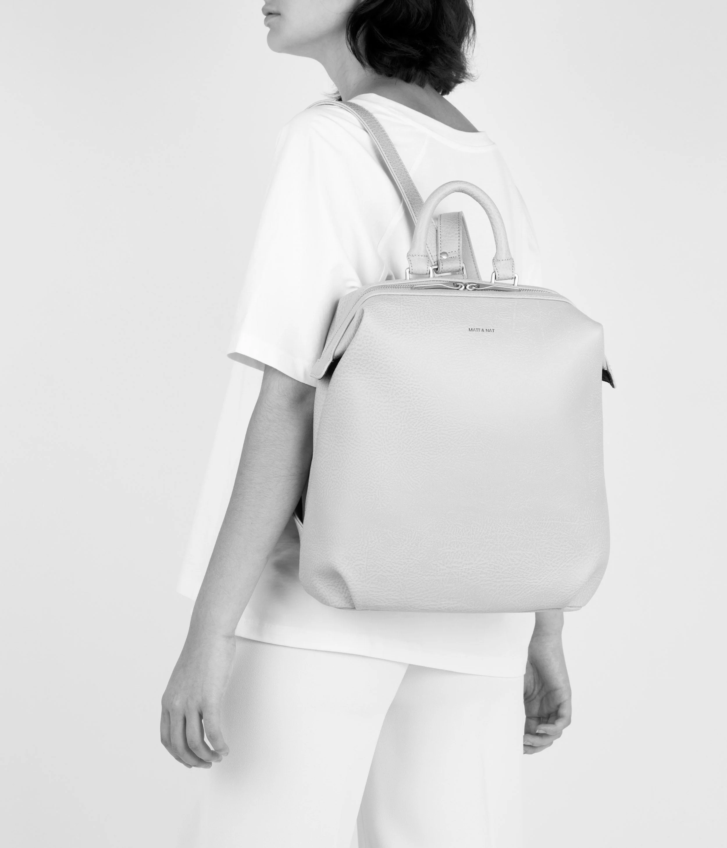 VIGNELLI Vegan Backpack - Dwell - Image 32