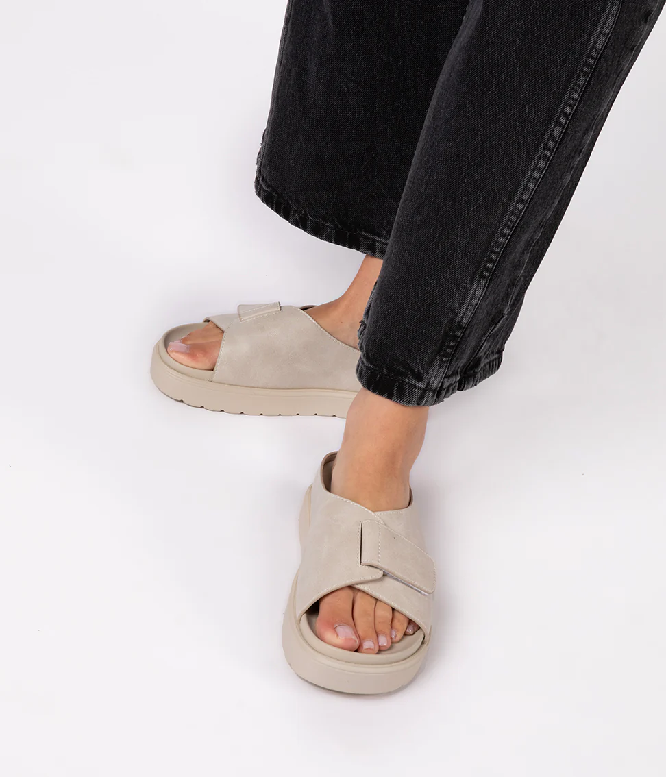 IDAH Women’s Vegan Sandals - Image 15